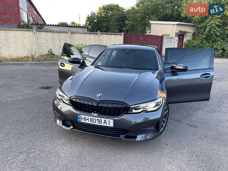 Седан BMW 3 Series 2019 в Одессе