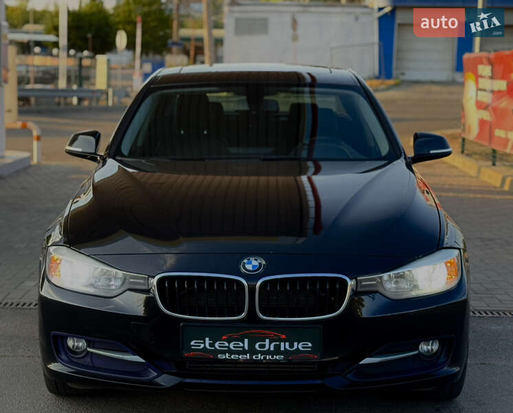 Седан BMW 3 Series 2013 в Николаеве