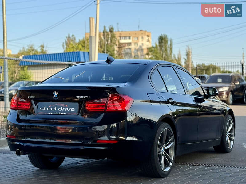 Седан BMW 3 Series 2013 в Николаеве