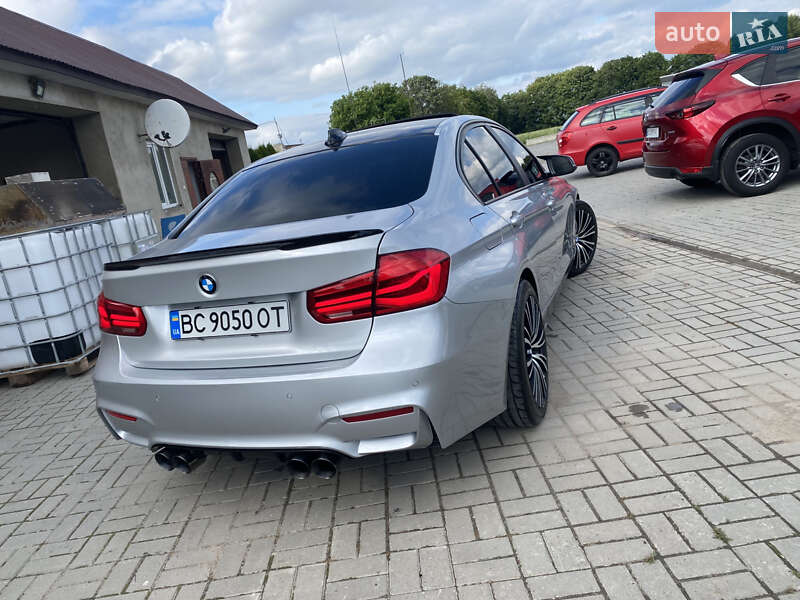Седан BMW 3 Series 2013 в Львове