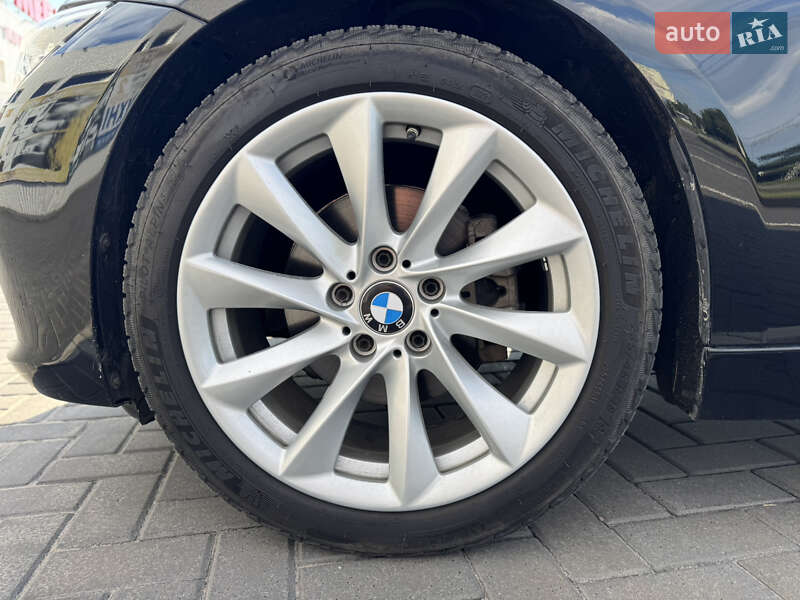 Седан BMW 3 Series 2017 в Кременчуці