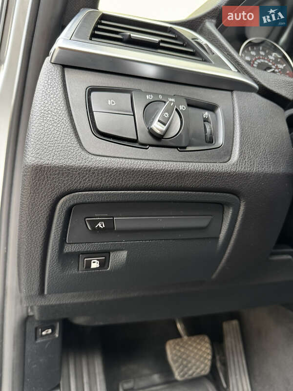 Седан BMW 3 Series 2018 в Одессе фото 17 Седан BMW 3 Series 2018 в Одессе