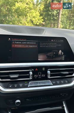 Седан BMW 3 Series 2019 в 