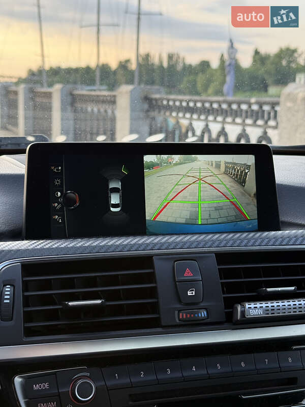 Седан BMW 3 Series 2015 в Дніпрі