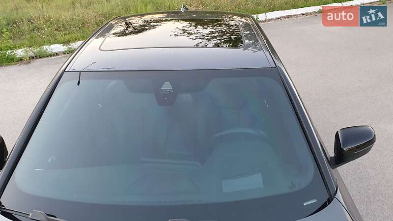 Седан BMW 3 Series 2021 в Днепре