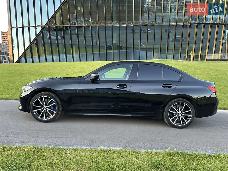 Седан BMW 3 Series 2019 в Киеве