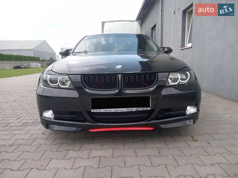 BMW 3 Series 2005 VIN WBAVA71000KR39578 фото оголошення 10 з 151