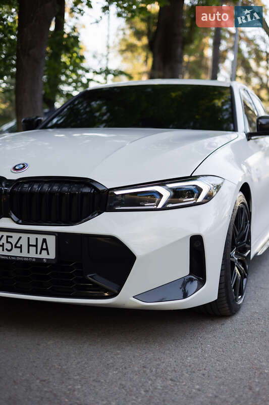 BMW 3 Series 2021