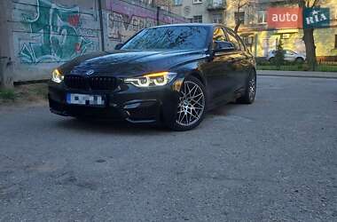 Седан BMW 3 Series 2015 в Киеве