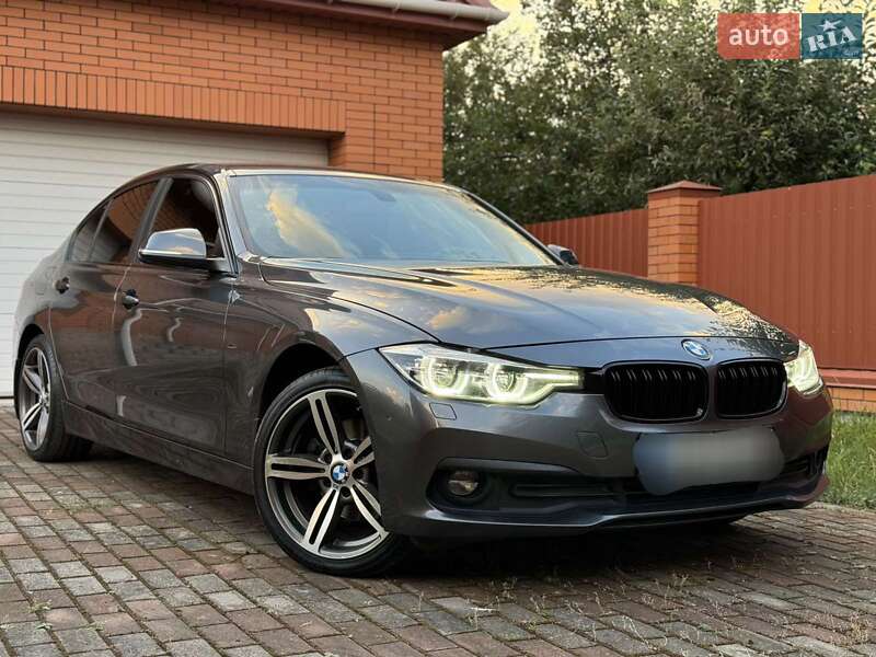 Седан BMW 3 Series 2018 в Виннице