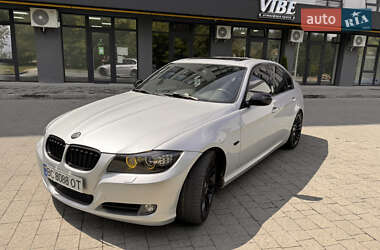 Седан BMW 3 Series 2011 в Львове