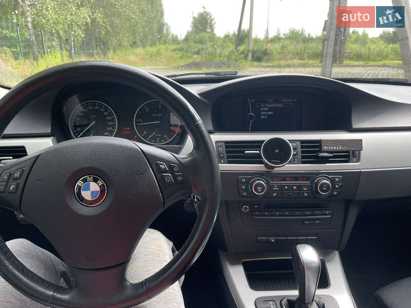 Универсал BMW 3 Series 2011 в Луцке фото 5 Универсал BMW 3 Series 2011 в Луцке