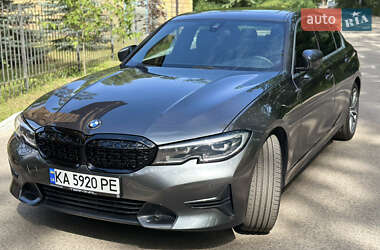 Седан BMW 3 Series 2019 в Києві