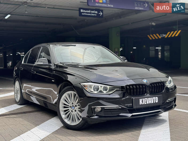 Седан BMW 3 Series 2013 в Киеве