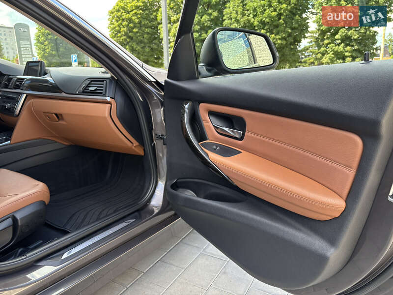 Седан BMW 3 Series 2012 в Луцьку