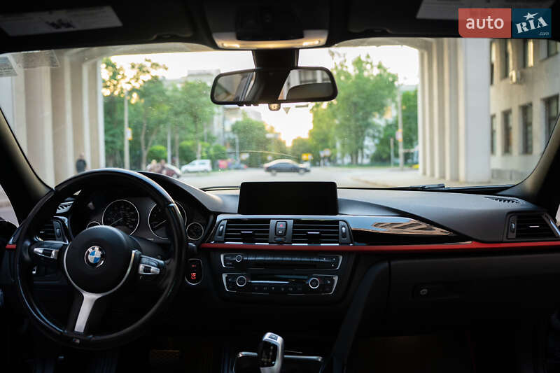 Седан BMW 3 Series 2012 в Харькове