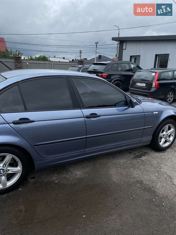 Седан BMW 3 Series 2003 в Рівному