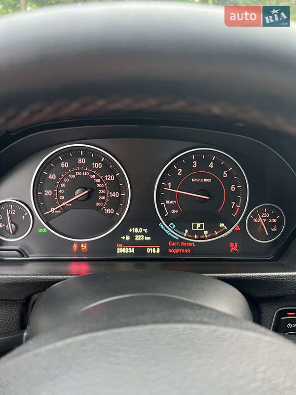 Седан BMW 3 Series 2015 в Буске