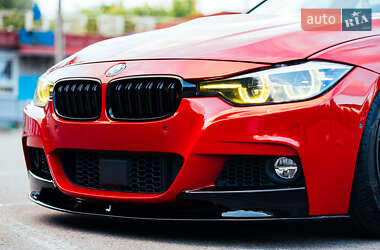 Седан BMW 3 Series 2017 в Львові
