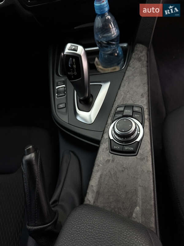 Универсал BMW 3 Series 2015 в Киеве