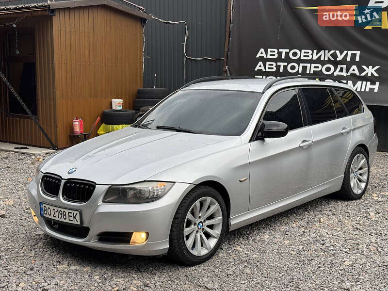 BMW 3 Series 2009