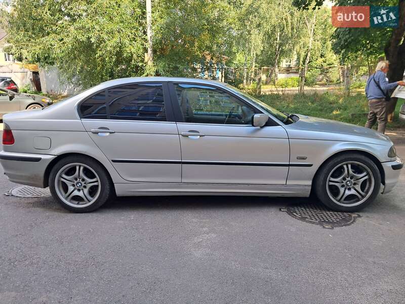 Седан BMW 3 Series 1999 в Киеве