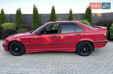 Седан BMW 3 Series 1991 в Києві