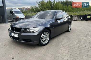 Седан BMW 3 Series 2006 в Львові