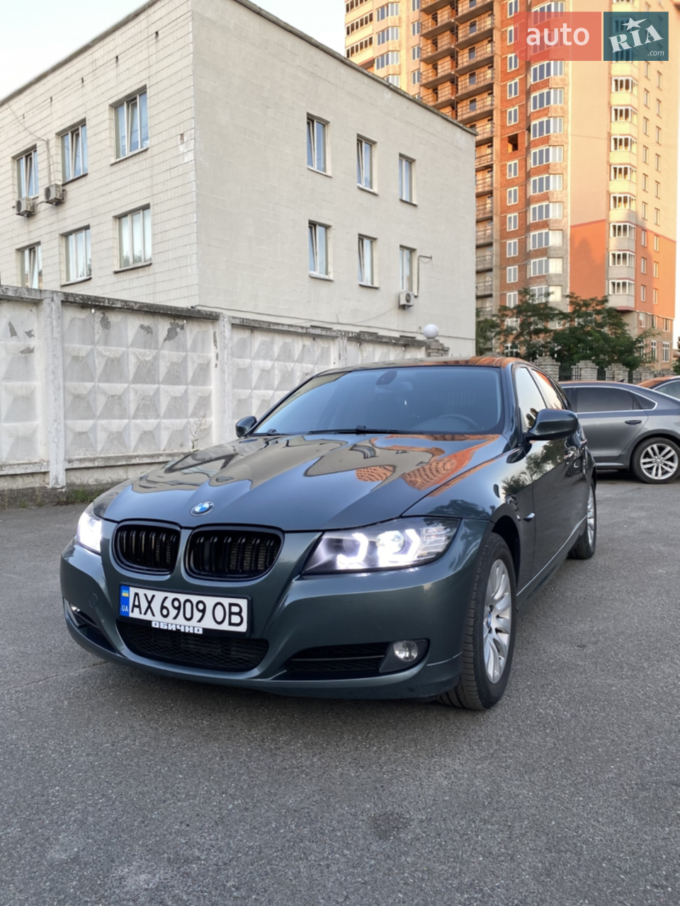 2010 BMW 3er - мініатюра 21