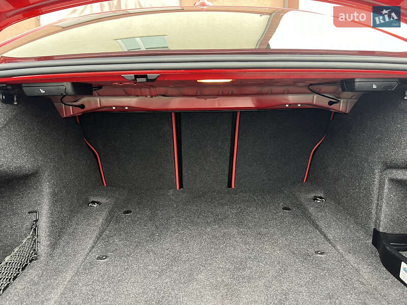 Седан BMW 3 Series 2016 в Борисполі