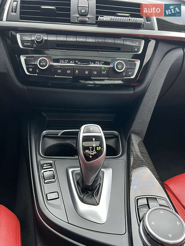 Седан BMW 3 Series 2016 в Борисполі