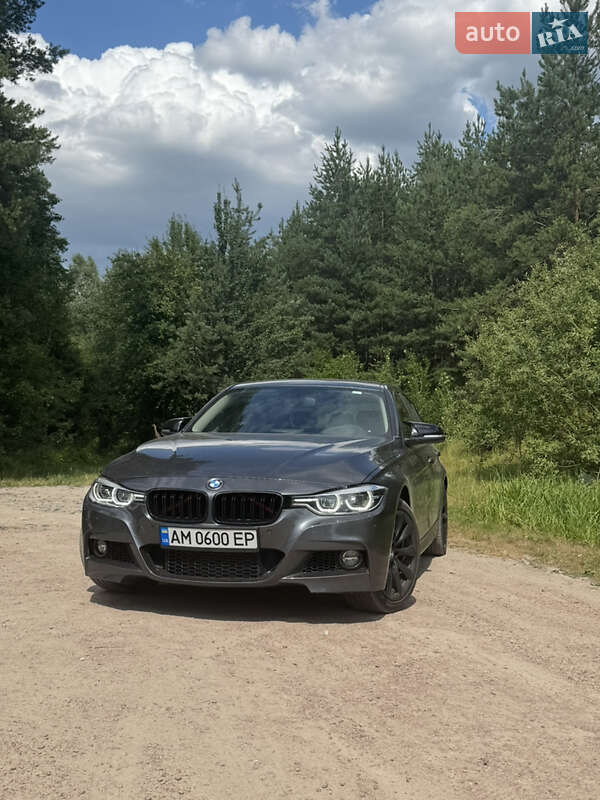 Седан BMW 3 Series 2012 в Киеве фото 3 Седан BMW 3 Series 2012 в Киеве