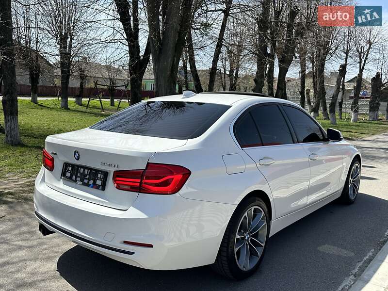 Седан BMW 3 Series 2018 в Тульчині