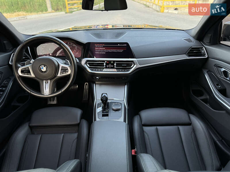 Седан BMW 3 Series 2019 в Александрие