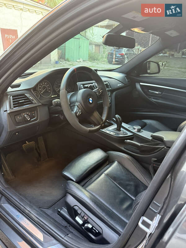 Седан BMW 3 Series 2017 в Днепре