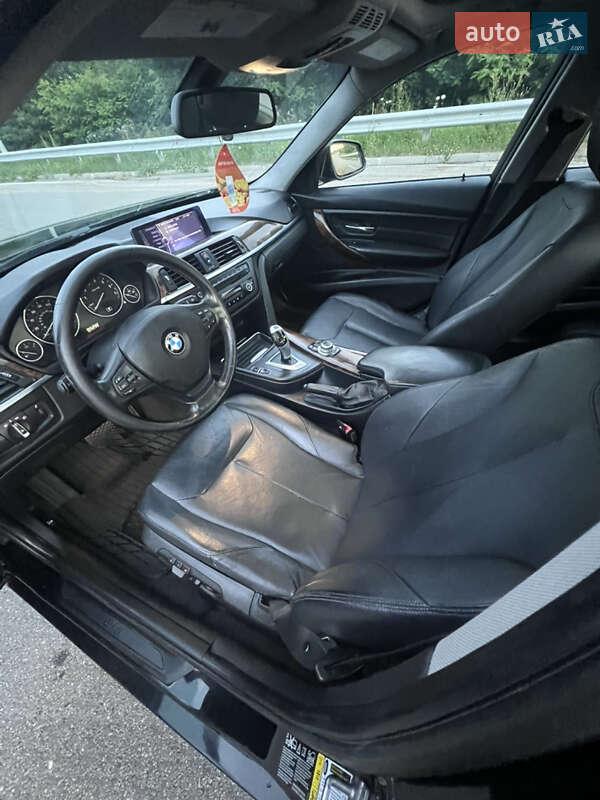 Седан BMW 3 Series 2012 в Хмельницькому