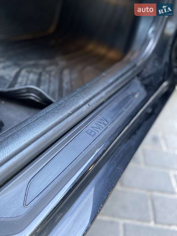 Седан BMW 3 Series 2016 в Луцке