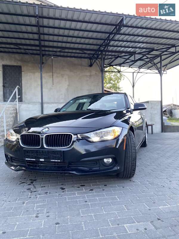 Седан BMW 3 Series 2016 в Луцке
