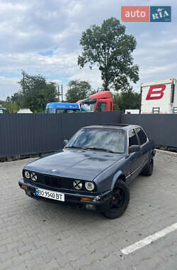 Седан BMW 3 Series 1985 в Хмельницком