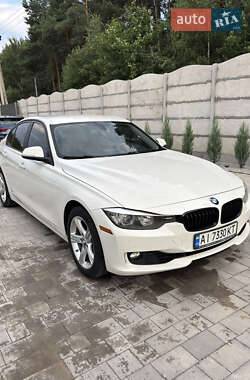 Седан BMW 3 Series 2015 в Києві