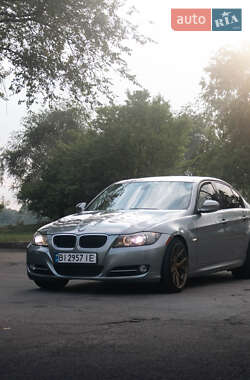 Седан BMW 3 Series 2009 в Кременчуге