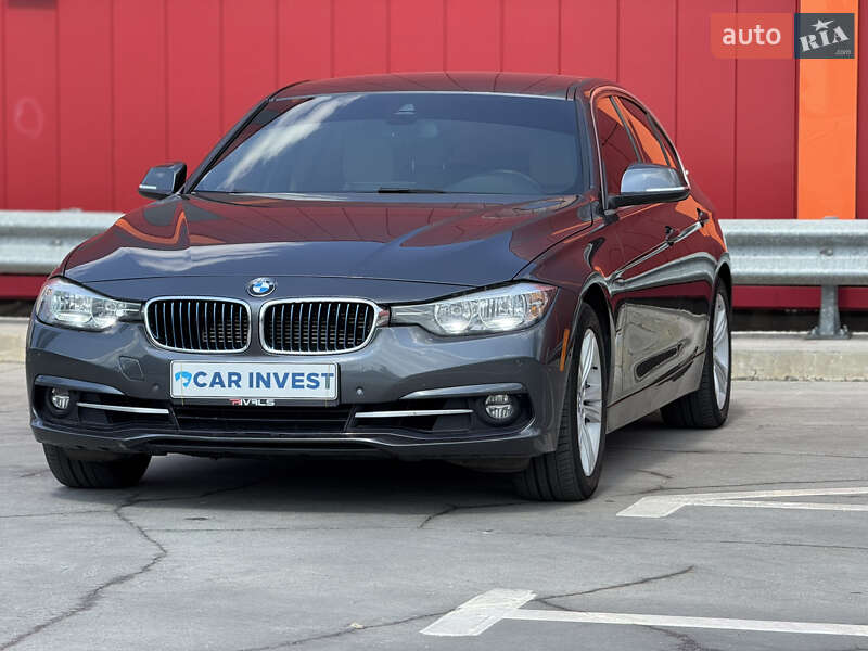 Седан BMW 3 Series 2017 в Киеве
