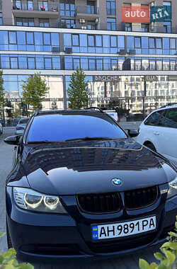 Універсал BMW 3 Series 2005 в Ужгороді