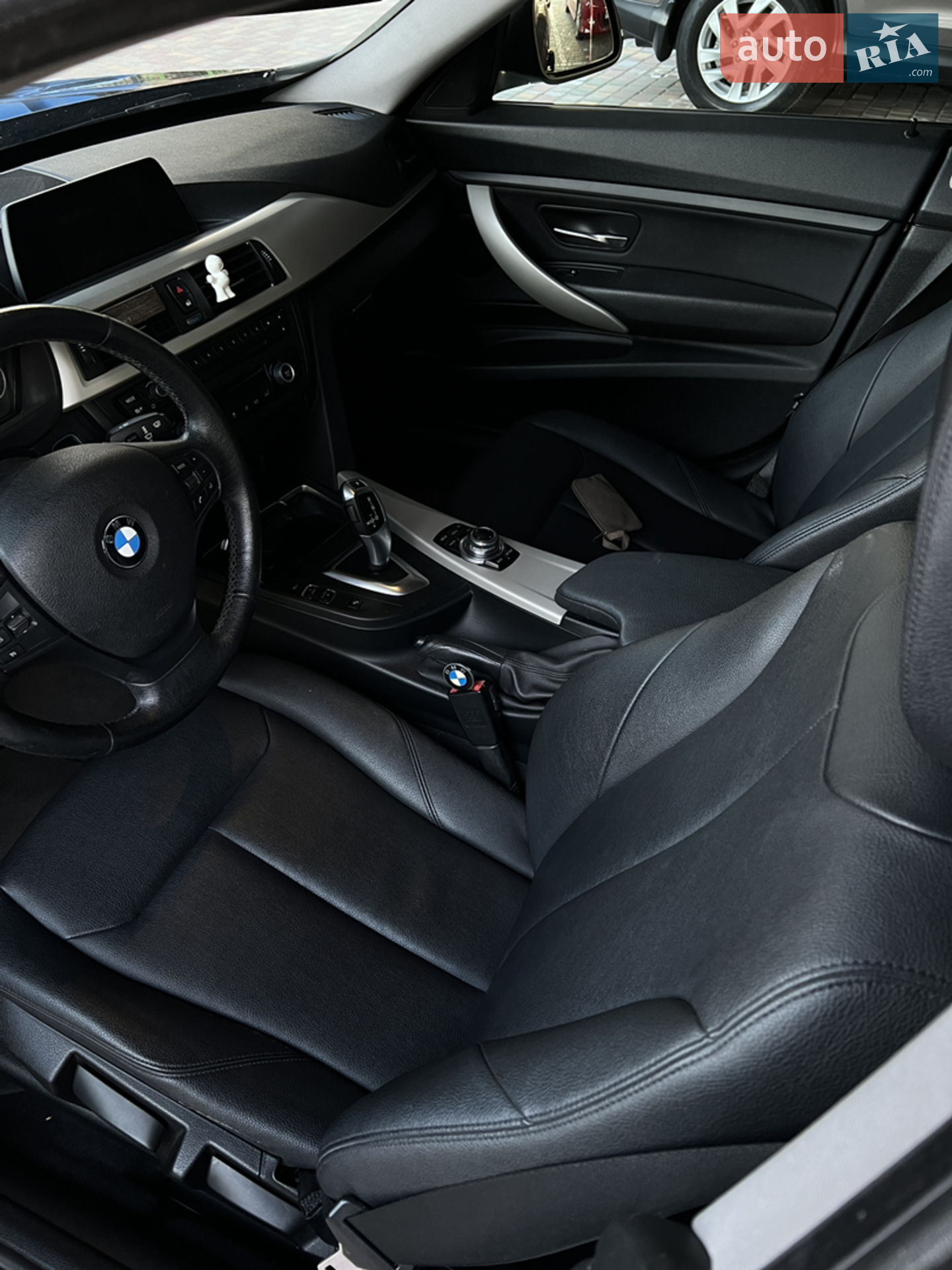 2015 BMW 3er - мініатюра 15