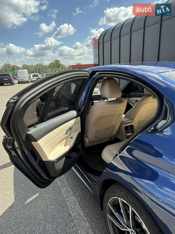Седан BMW 3 Series 2019 в Киеве фото 13 Седан BMW 3 Series 2019 в Киеве