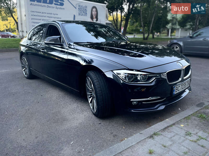 Седан BMW 3 Series 2017 в Львове