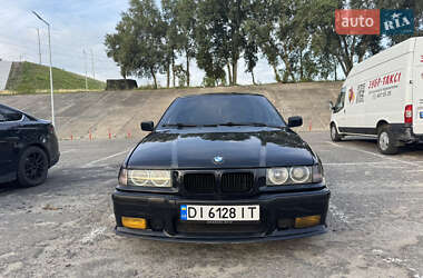 Седан BMW 3 Series 1995 в Киеве