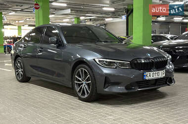 Седан BMW 3 Series 2019 в Киеве