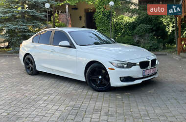 Седан BMW 3 Series 2014 в Львові