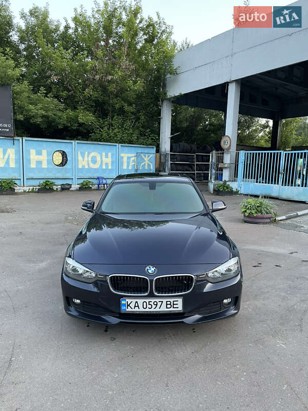 BMW 3 Series 2015